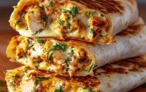 Cheesy Garlic Chicken Wraps 5 Cheesy Garlic Chicken Wraps