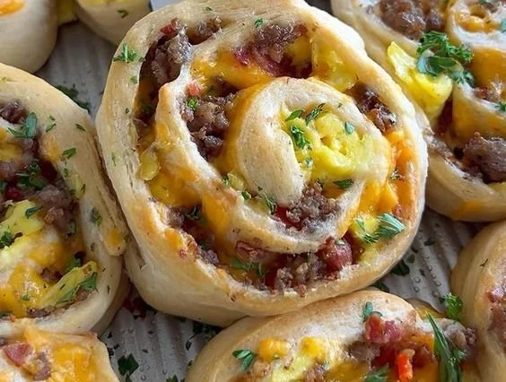 Savory Breakfast Rolls 5 Savory Breakfast Rolls