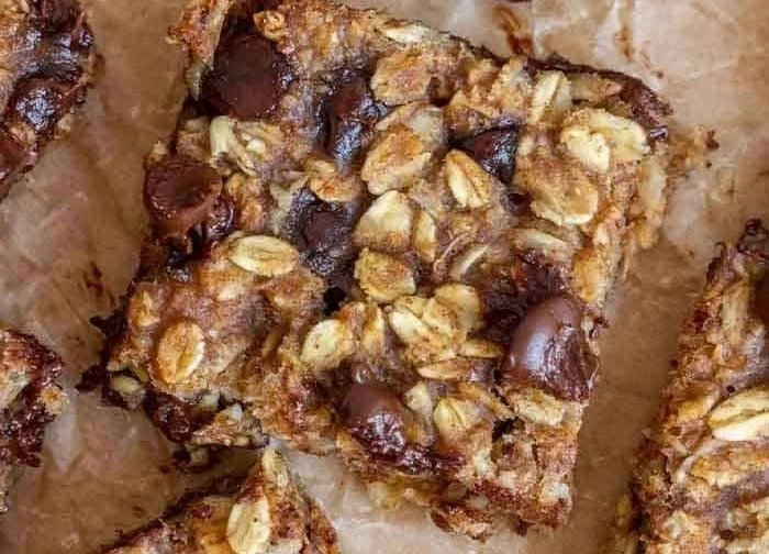 Banana Oatmeal Bars 6 Banana Oatmeal Bars