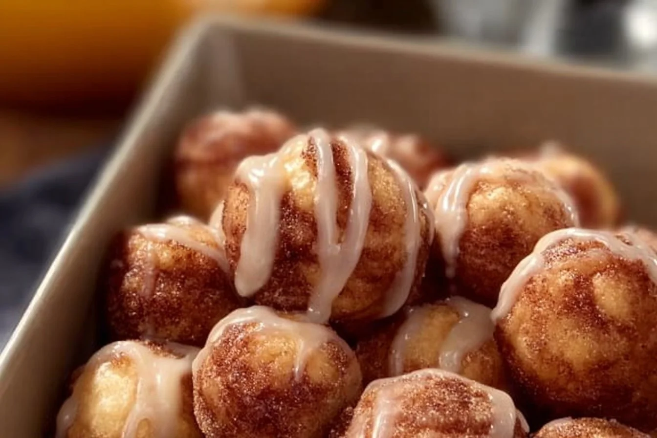 Quick and easy cinnamon roll bites recipe with gooey cinnamon filling