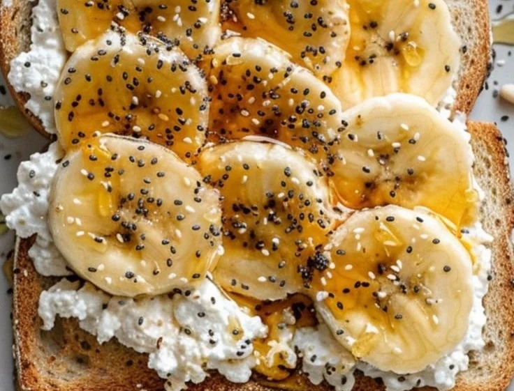 Cottage Cheese Toast with Banana 8 Cottage Cheese Toast with Banana