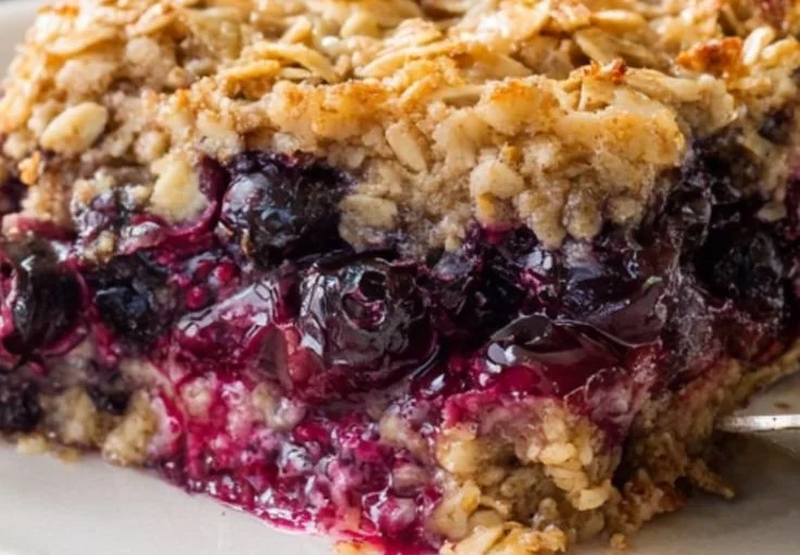 Overnight Blueberry Baked Oatmeal